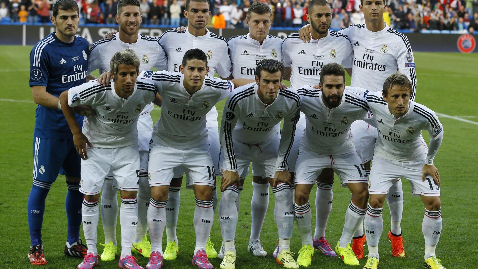 拜仁慕尼黑客场3-0战胜奥格斯堡，豪取八连胜，拜仁慕尼黑对奥格斯堡比分预测